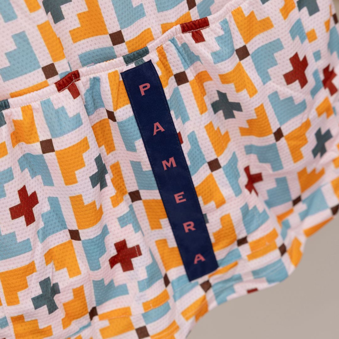 Pack kinona (2 products): kinona cycling shirt + cycling jacket.